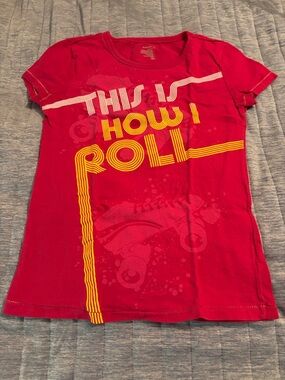 Old Navy Red Short-Sleeve Graphic Tee with Yellow Print Kids L or Women’s XSmall